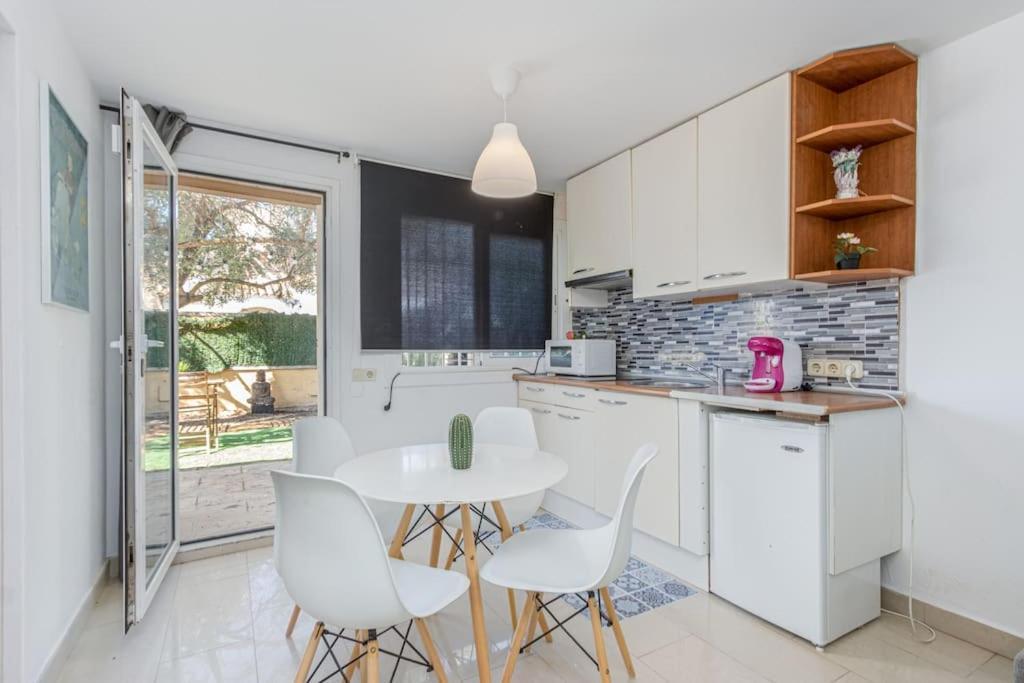 Вилла Casita Con Jardin, Bbq, Wifi, Centro Y Playa Эмпуриабрава Экстерьер фото